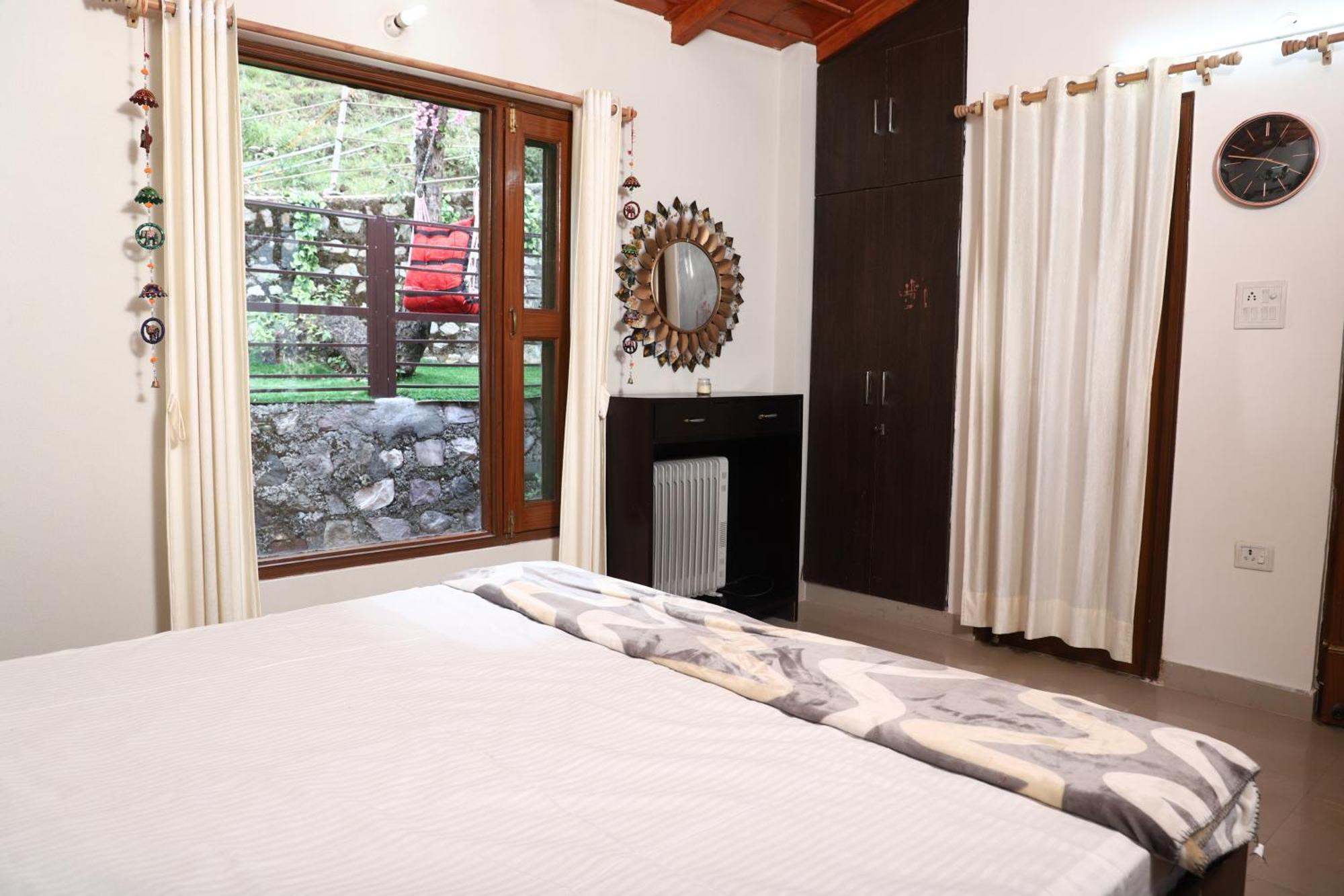 Naini's Nest Alpine View Bhowali